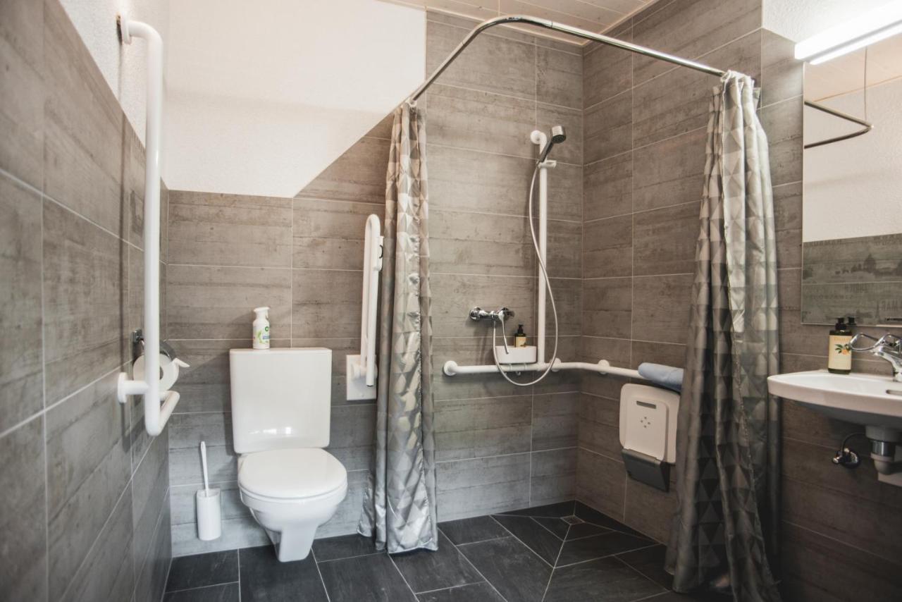 Hotel Demi-Lune Saint-Ursanne Luaran gambar